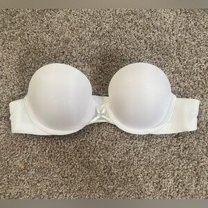 La Senza super push up white strapless bra bedazzled 32A